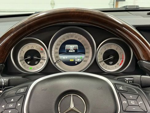 Used 2014 Mercedes-Benz E 550 Cabriolet image 26