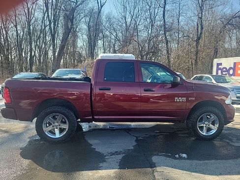 Used 2017 RAM 1500 Express w/ Express Value Package image 9