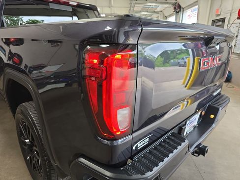Used 2025 GMC Sierra 1500 Elevation w/ Elevation Premium Package AWD/4WD image 36