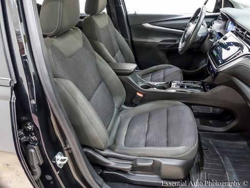 Used 2023 Chevrolet Bolt EUV LT w/ Driver Confidence Package image 30