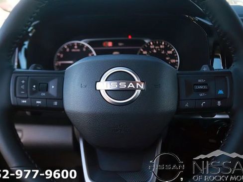 New 2026 Nissan Pathfinder SV image 17