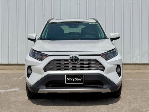 Used 2021 Toyota RAV4 Limited w/ Limited Grade Weather Package AWD/4WD image 9