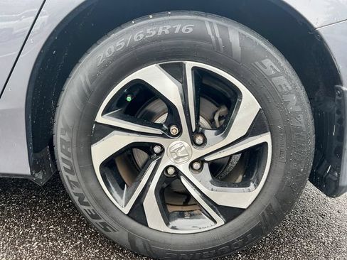 Used 2016 Honda Accord LX image 19