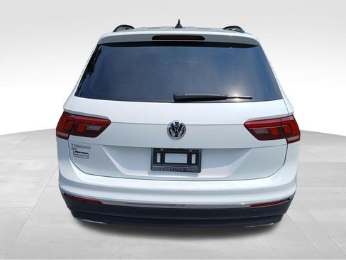 Used 2021 Volkswagen Tiguan S FWD image 9