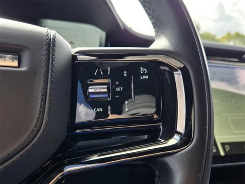 Used 2023 Land Rover Range Rover Sport SE Dynamic image 25