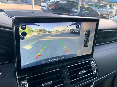 Used 2022 Lincoln Navigator Black Label image 25