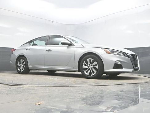 Used 2021 Nissan Altima 2.5 S image 25