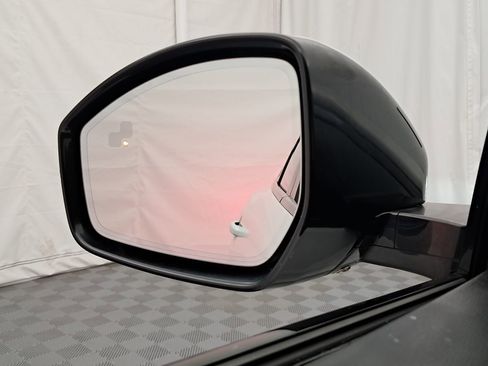 Used 2021 Jaguar F-PACE S image 12