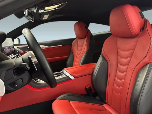 Used 2024 BMW M850i xDrive Coupe w/ Driving Assistance Package image 5