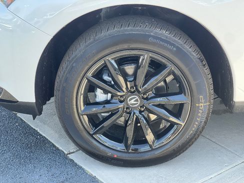 New 2026 Acura RDX SH-AWD image 4