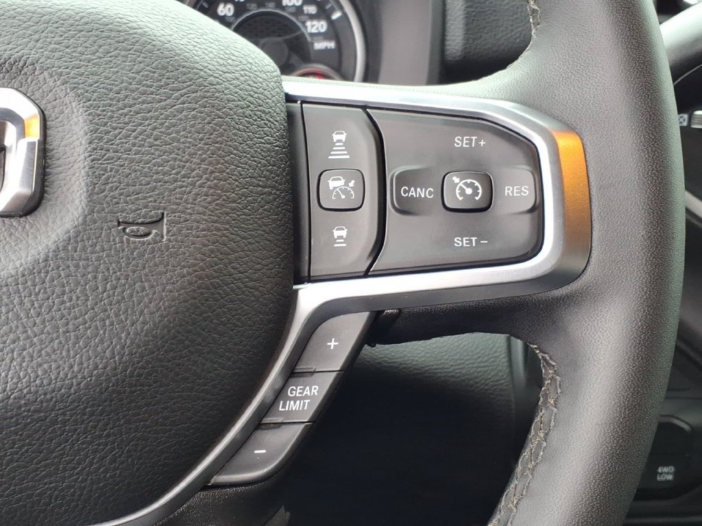 Used 2026 RAM 2500 Big Horn AWD/4WD image 10