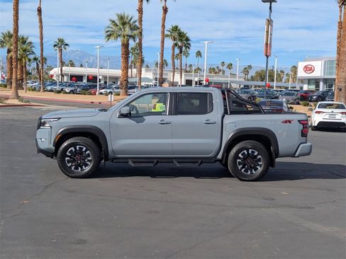 Used 2023 Nissan Frontier PRO-4X w/ Pro Convenience Package image 3