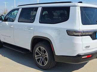 New 2026 Jeep Grand Wagoneer 4WD video 3