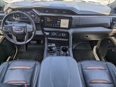 Used 2023 GMC Sierra 1500 AT4 w/ AT4 Premium Package AWD/4WD image 16