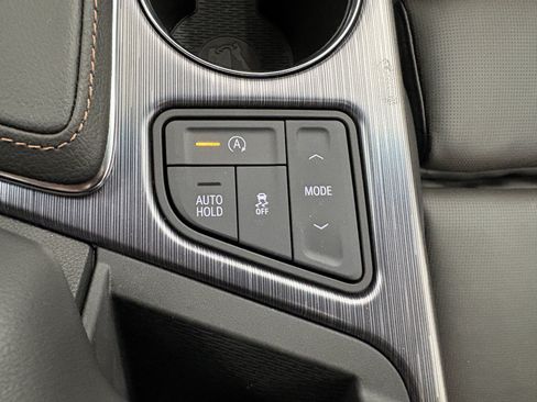 Used 2025 Cadillac CT4 Sport RWD image 21