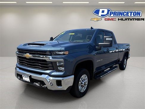 Certified 2024 Chevrolet Silverado 2500 LT image 3