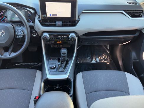 Certified 2025 Toyota RAV4 XLE image 17
