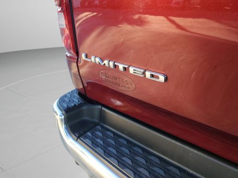 Used 2019 RAM 1500 Limited image 31