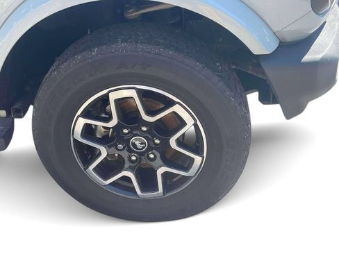 Used 2022 Ford Bronco Outer Banks AWD/4WD image 8