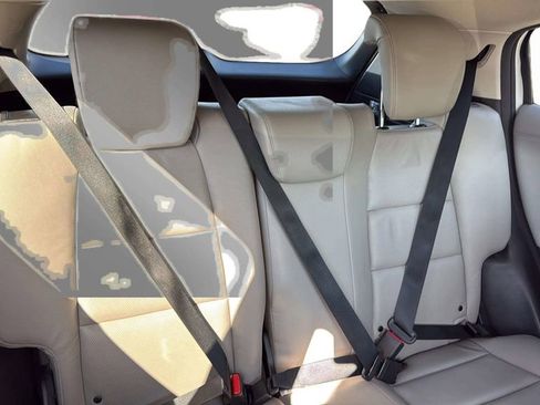 Used 2022 Honda HR-V EX-L image 10