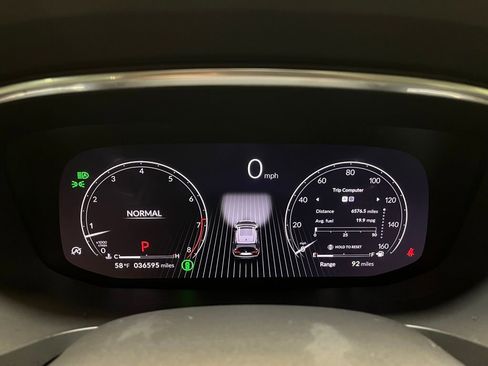 Used 2023 Acura MDX SH-AWD w/ Advance Package image 5