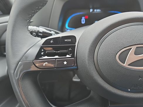 Certified 2026 Hyundai Elantra Sport FWD image 16
