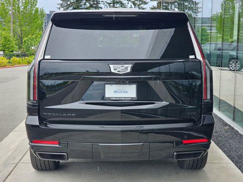 New 2026 Cadillac Escalade Platinum Sport w/ LPO, ONYX Package AWD/4WD image 4