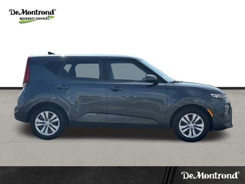 Used 2020 Kia Soul LX image 4