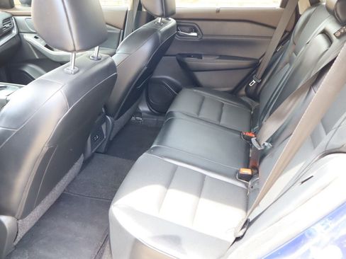 Used 2023 Nissan Rogue SV w/ SV Premium B Package FWD image 6