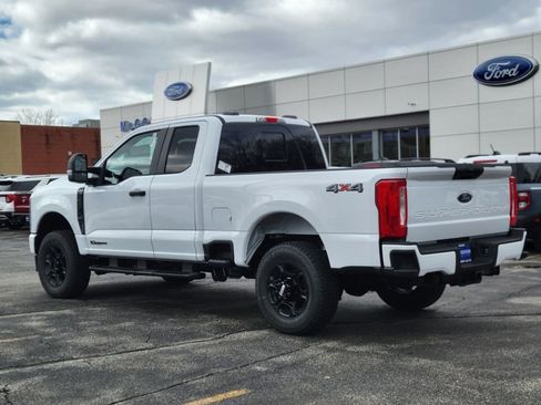 New 2026 Ford F250 4x4 SuperCab Super Duty image 3