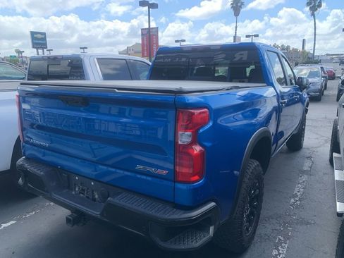 Used 2023 Chevrolet Silverado 1500 ZR2 w/ Technology Package image 6
