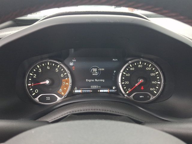 Used 2023 Jeep Renegade Trailhawk AWD/4WD image 21