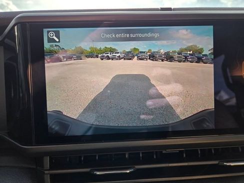 Used 2026 Jeep Gladiator Willys image 19