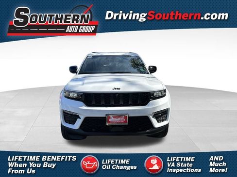 New 2025 Jeep Grand Cherokee Limited w/ Luxury Tech Group II image 1