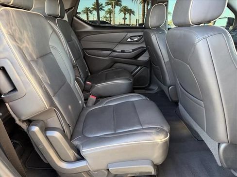 Certified 2023 Chevrolet Traverse Premier w/ Redline Edition FWD image 12