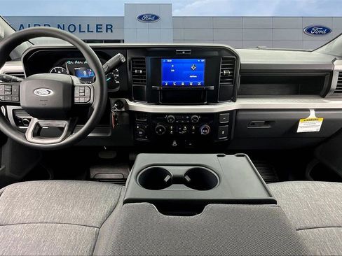 New 2026 Ford F350 XL image 5