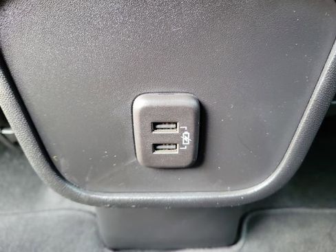 Certified 2023 Chevrolet Equinox LT w/ Driver Convenience Package image 14