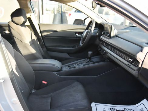 Used 2024 Honda Accord EX image 41
