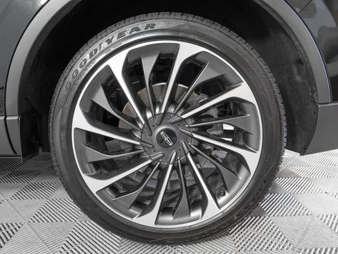 Used 2023 Lincoln Aviator Reserve w/ Equipment Group 201A image 33