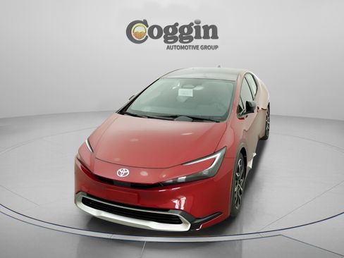New 2026 Toyota Prius Plug-In Hybrid image 32