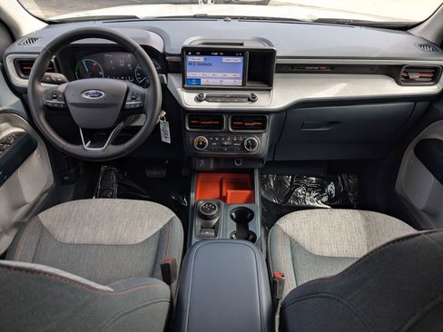Used 2023 Ford Maverick XLT w/ XLT Luxury Package FWD image 24