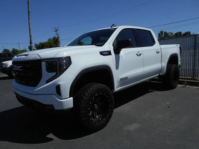 Used 2023 GMC Sierra 1500 Elevation