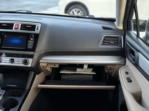 Used 2019 Subaru Outback 2.5i image 30