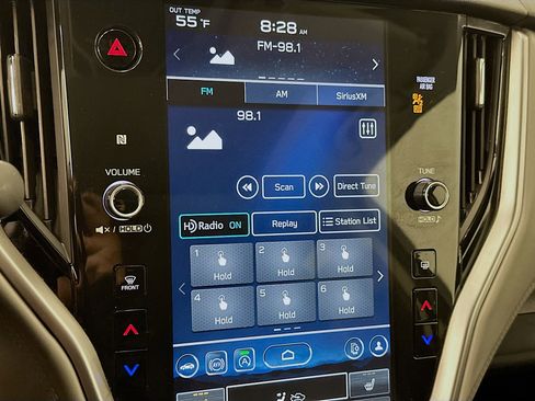 Used 2025 Subaru Outback Premium image 21