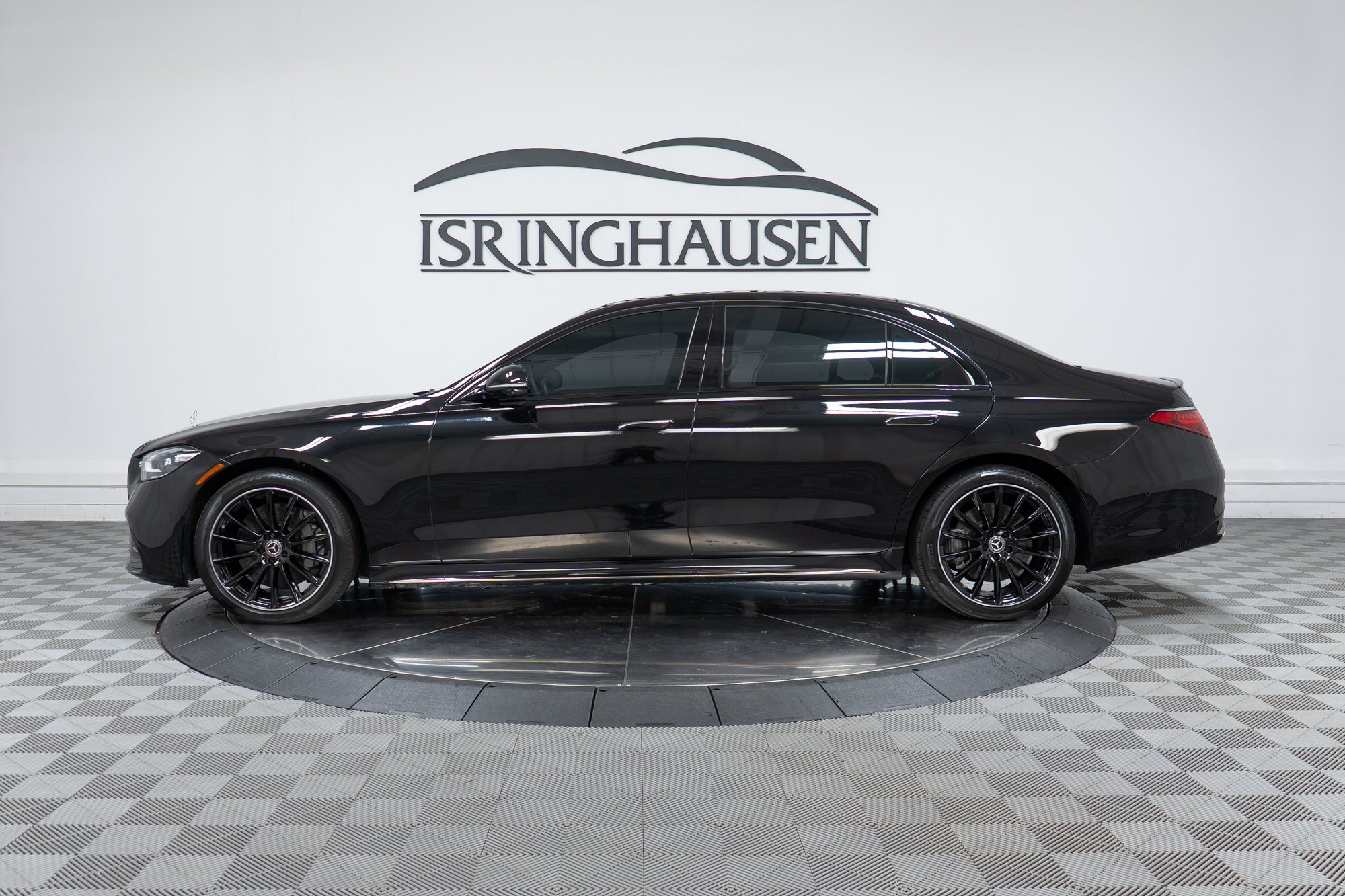 Certified 2023 Mercedes-Benz S 580 4MATIC Sedan w/ AMG Line image 8