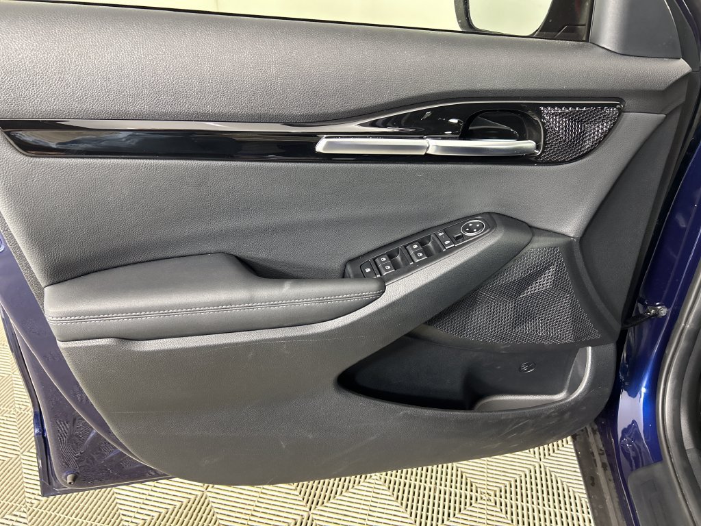 Used 2024 Kia Seltos S FWD image 11