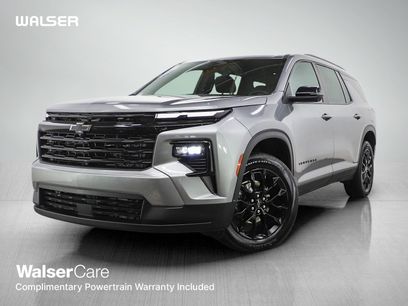 Used 2026 Chevrolet Traverse LT w/ Midnight/Sport Edition