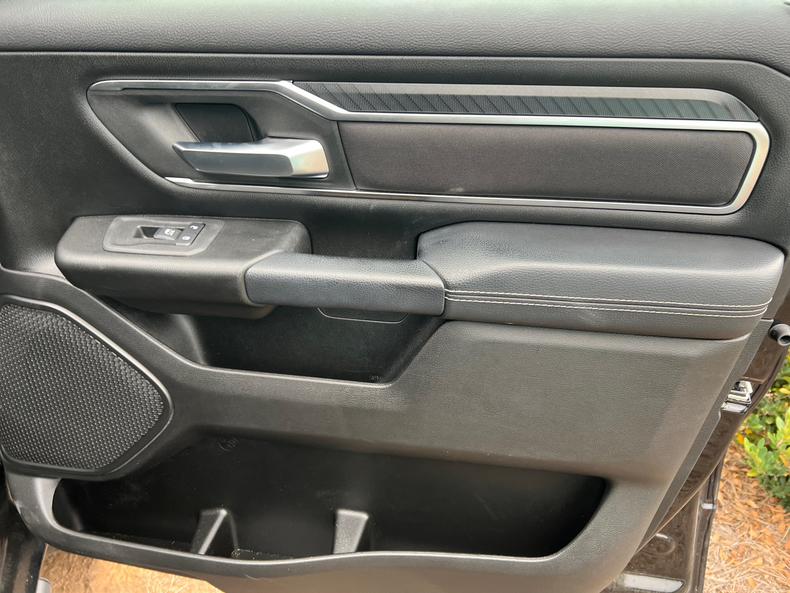 Used 2025 RAM 1500 Big Horn AWD/4WD image 17