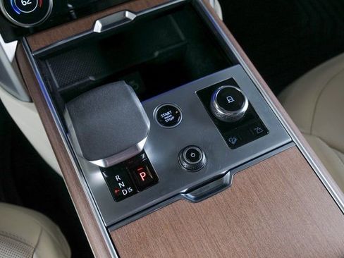 Used 2023 Land Rover Range Rover SE AWD/4WD image 15