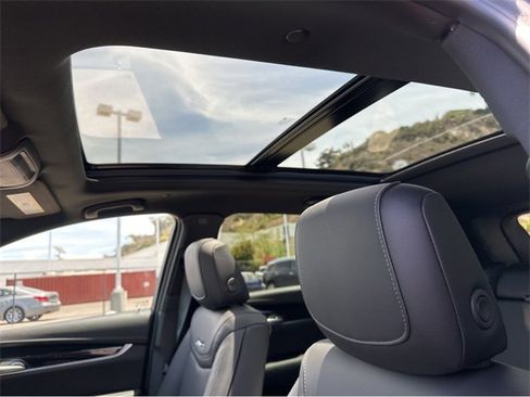 New 2025 Cadillac XT5 Premium Luxury image 23